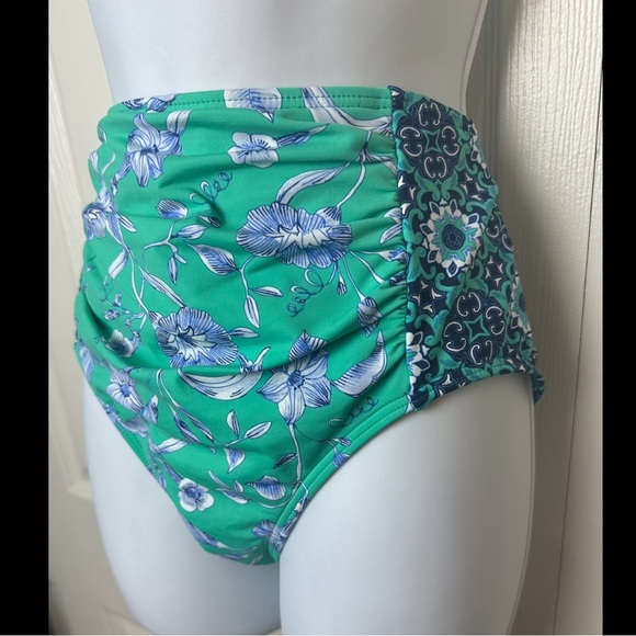 LANDS END Retro High Waisted Swimsuit Bottoms Briefs Green Floral Medallion Geo - Picture 3 of 9